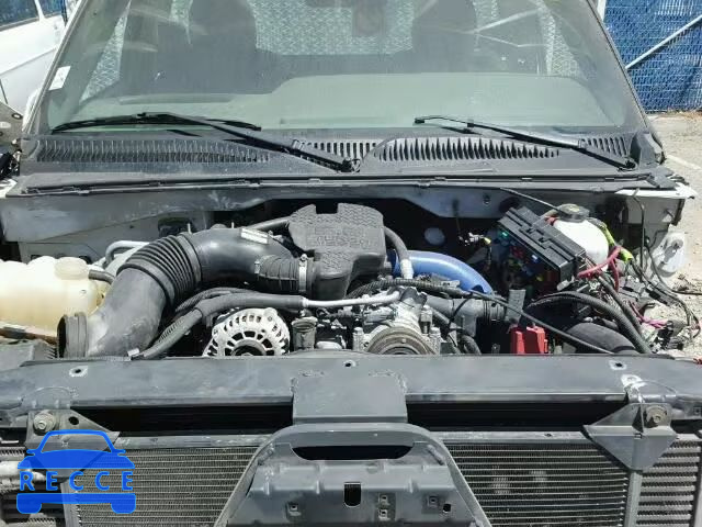 2003 GMC SIERRA C35 1GDJC34163E296855 Bild 6