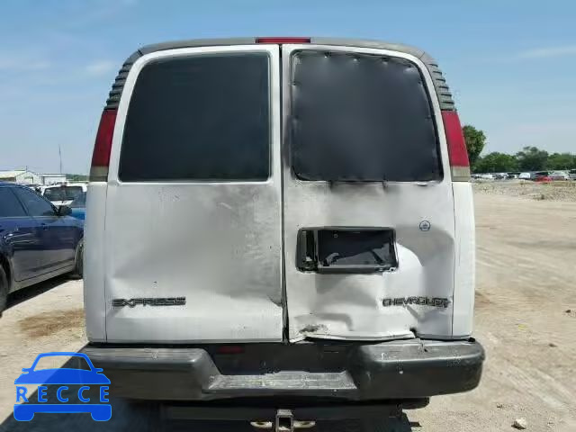 2002 CHEVROLET EXPRESS G1 1GCEG15W721131847 image 8