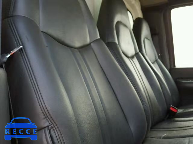 2004 GMC C7500 C7C0 1GDJ7C1CX4F902406 image 5