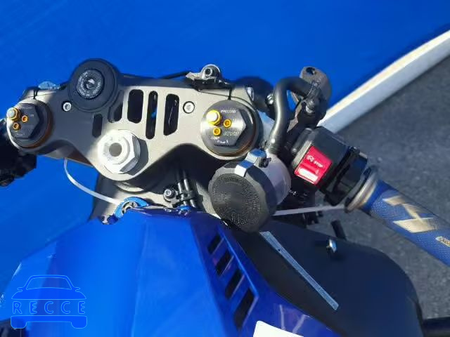 2015 YAMAHA YZFR1 JYARN39E6FA000253 Bild 7