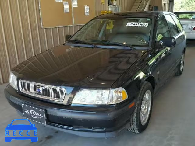 2000 VOLVO V40 YV1VW2555YF569594 image 1