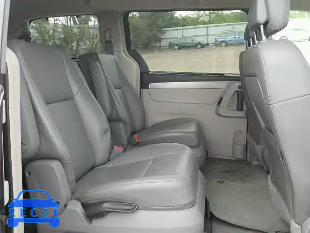 2012 VOLKSWAGEN ROUTAN SE 2C4RVABG5CR294417 зображення 5