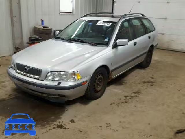 2000 VOLVO V40 YV1VW2552YF483868 image 1