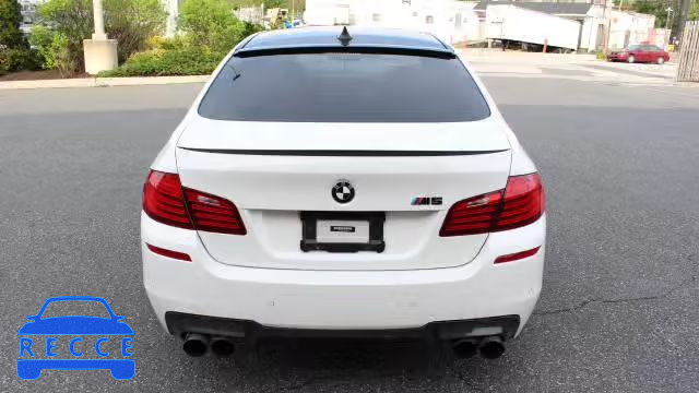 2015 BMW M5 WBSFV9C51FD594907 Bild 9