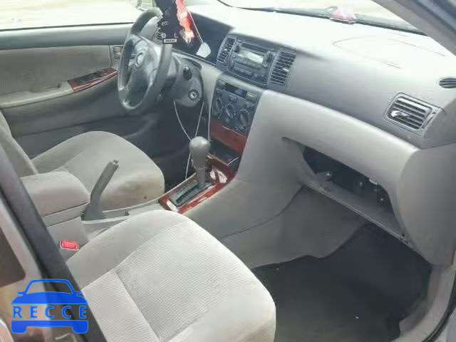 2005 TOYOTA COROLLA 1NXBR32E15Z556192 image 4