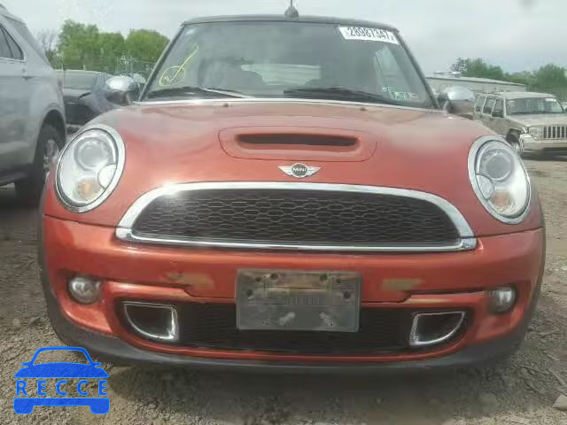 2011 MINI COOPER S WMWZP3C57BTX82517 image 8