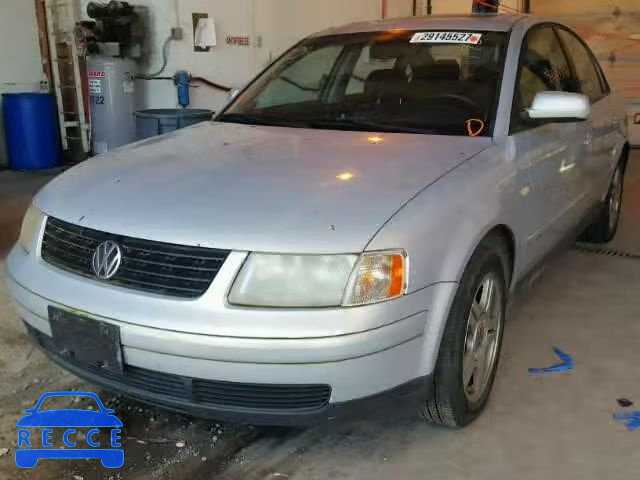 2000 VOLKSWAGEN PASSAT GLX WVWPD23B2YE232478 Bild 1