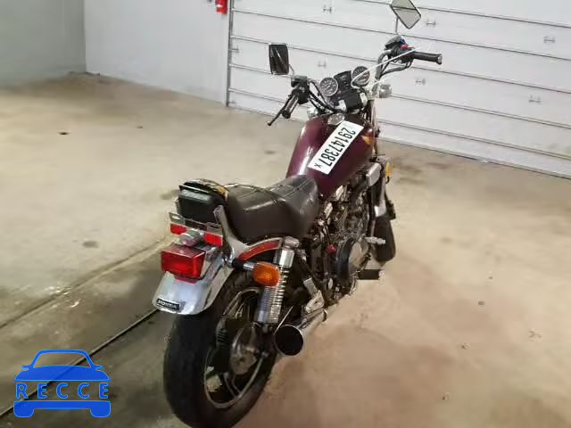 1982 HONDA VF750C JH2RC071XCM007751 image 3