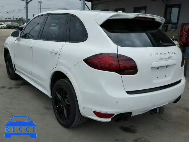 2013 PORSCHE CAYENNE GT WP1AD2A28DLA71888 Bild 2