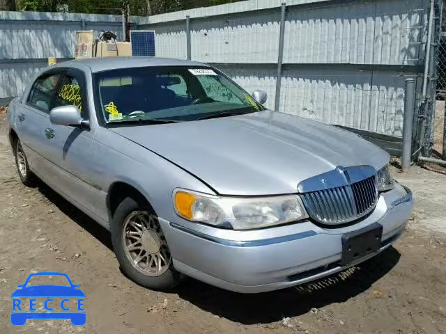 1998 LINCOLN TOWN CAR C 1LNFM83W3WY684335 Bild 0