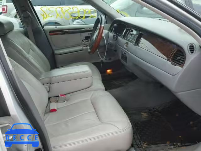 1998 LINCOLN TOWN CAR C 1LNFM83W3WY684335 Bild 4