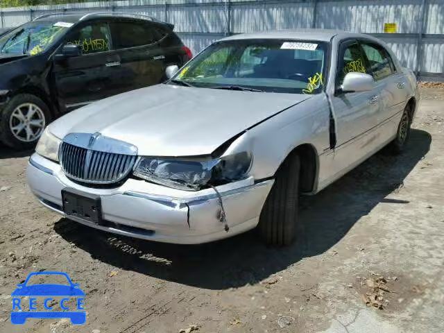 1998 LINCOLN TOWN CAR C 1LNFM83W3WY684335 image 8