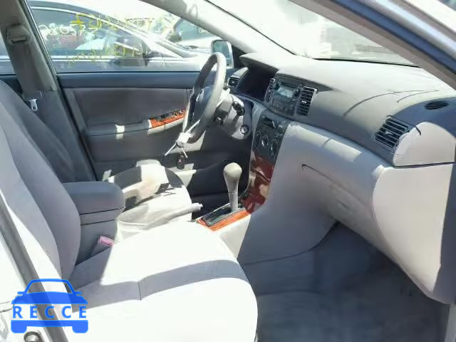 2005 TOYOTA COROLLA 1NXBR32E25Z411940 image 4