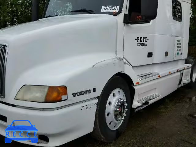 2001 VOLVO VNL 4V4NC9RJ61N242538 Bild 8