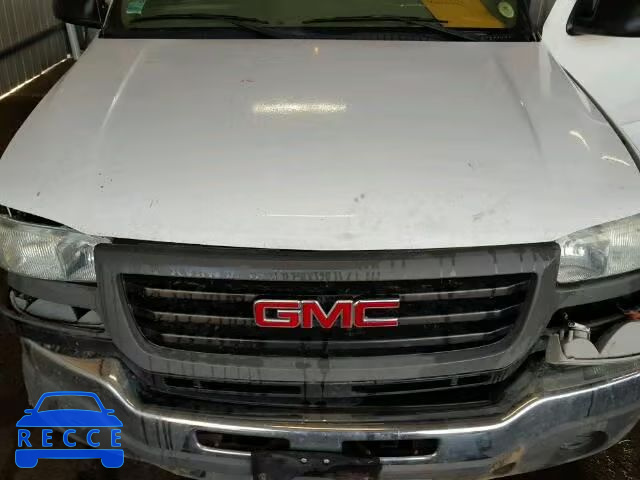 2004 GMC SIERRA C25 1GTHC24U74E141045 image 6