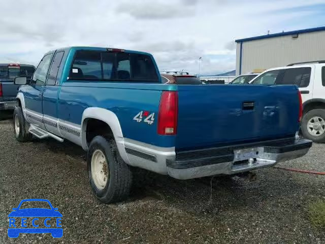 1996 CHEVROLET K2500 1GCGK29F8TE167080 Bild 2