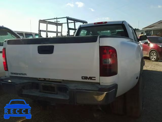 2012 GMC SIERRA C35 1GT412C83CF223839 image 3