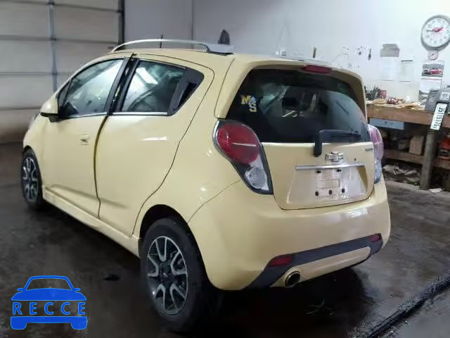 2013 CHEVROLET SPARK 2LT KL8CF6S94DC577783 зображення 2