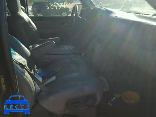 2000 CHEVROLET TAHOE C150 1GNEC13T5YJ208672 image 4