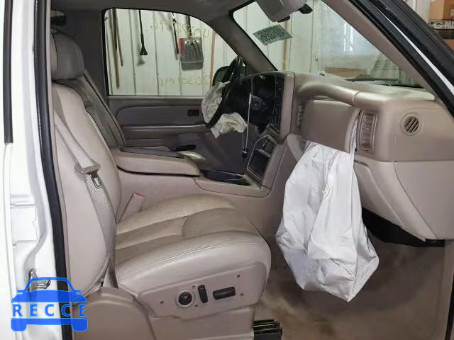 2005 GMC YUKON XL K 1GKFK16ZX5J137839 image 4