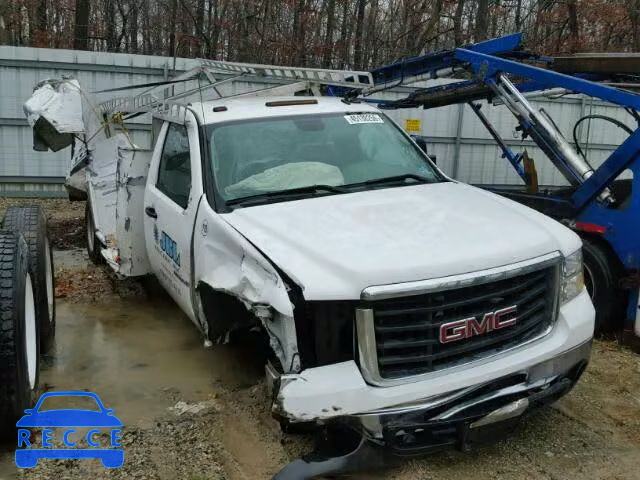 2009 GMC SIERRA K35 1GDJK74K99F154215 image 0