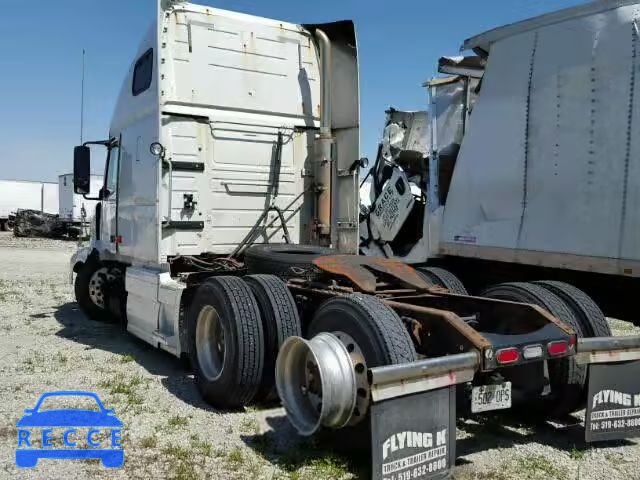 2006 VOLVO VNL 4V4NC9GH16N433453 Bild 2