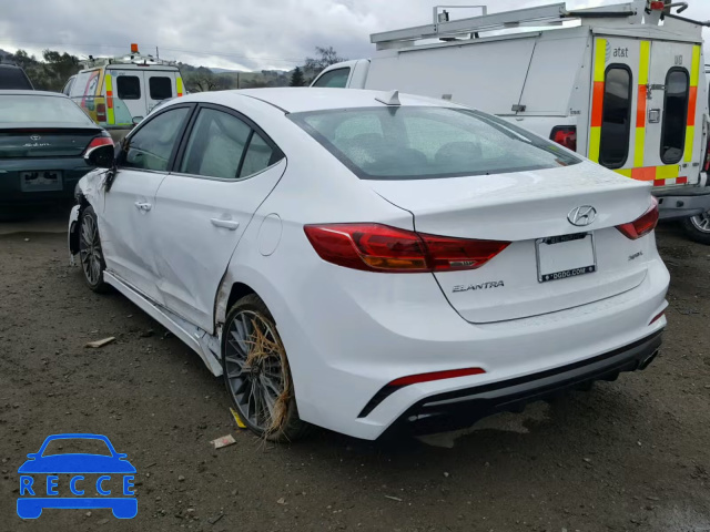 2018 HYUNDAI ELANTRA SP KMHD04LB7JU526282 image 2