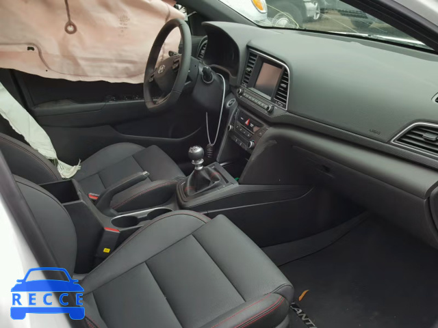 2018 HYUNDAI ELANTRA SP KMHD04LB7JU526282 image 4