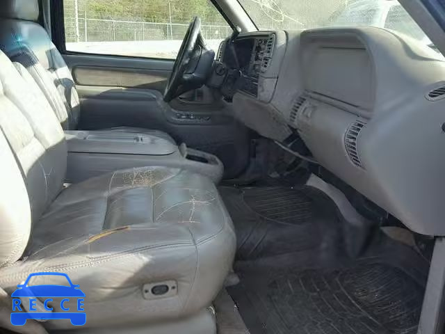 1999 GMC SUBURBAN C 3GKEC16R7XG537791 image 4