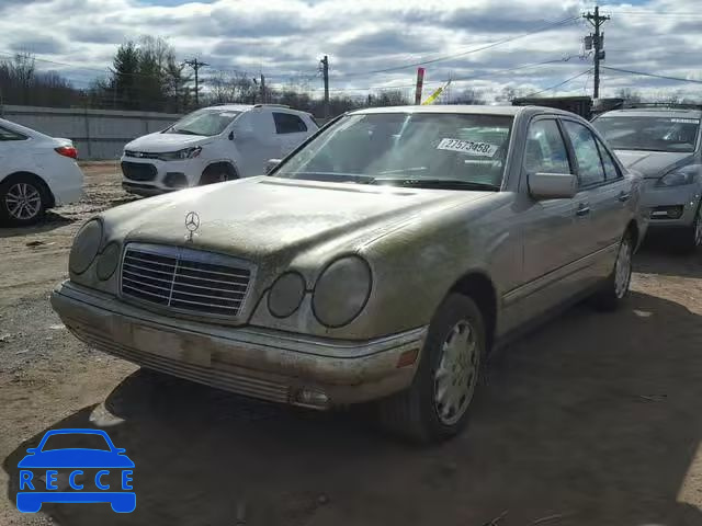 1999 MERCEDES-BENZ E 300TD WDBJF25H5XA939094 image 1