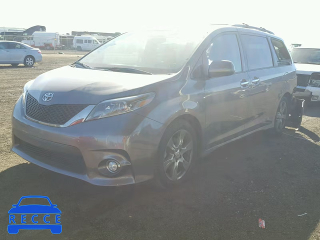 2017 TOYOTA SIENNA SE 5TDXZ3DC5HS798479 зображення 1