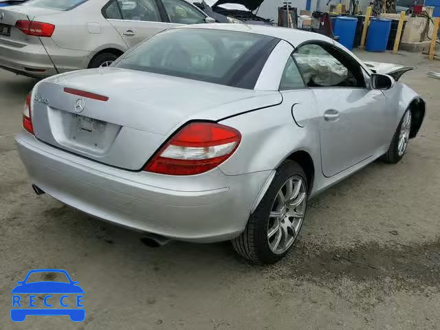 2005 MERCEDES-BENZ SLK 350 WDBWK56F25F038605 image 3