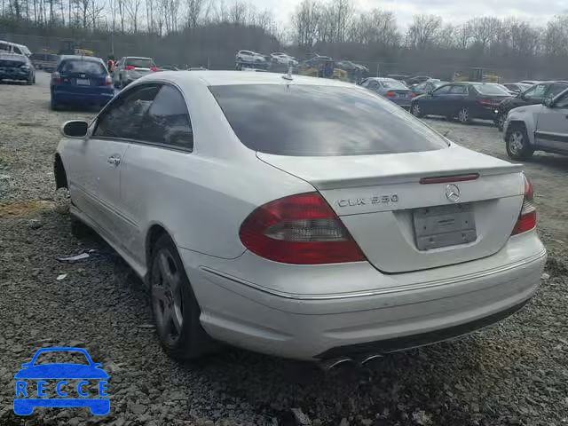 2007 MERCEDES-BENZ CLK 550 WDBTJ72HX7F214862 image 2