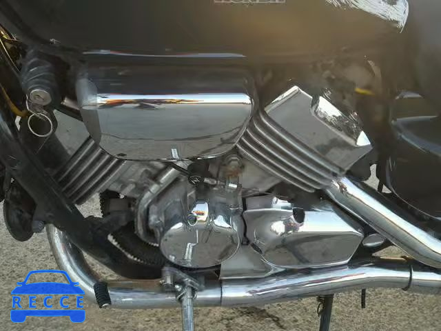 1997 HONDA VF750 C JH2RC4303VM300799 Bild 6