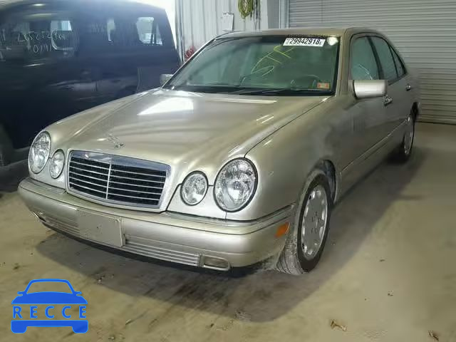 1999 MERCEDES-BENZ E 300TD WDBJF25H6XA721116 Bild 1