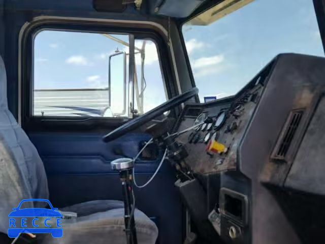 1996 PETERBILT 385 1XPGDE8X5TN362896 Bild 4