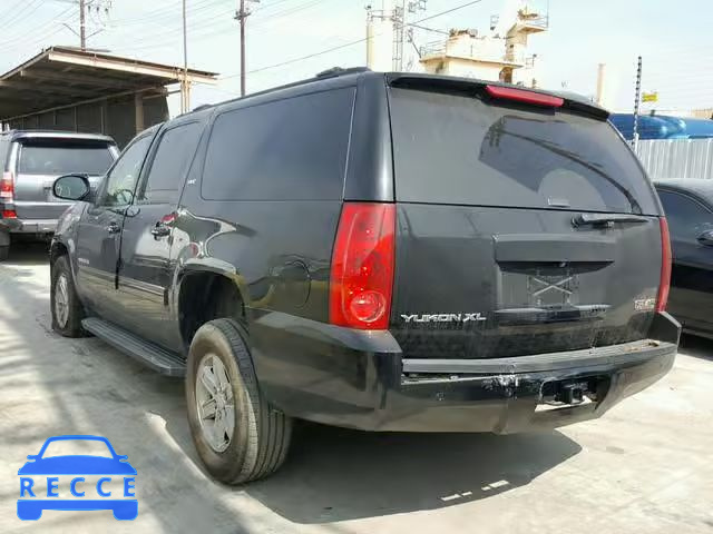 2013 GMC YUKON XL C 1GKS1KE0XDR313878 image 2