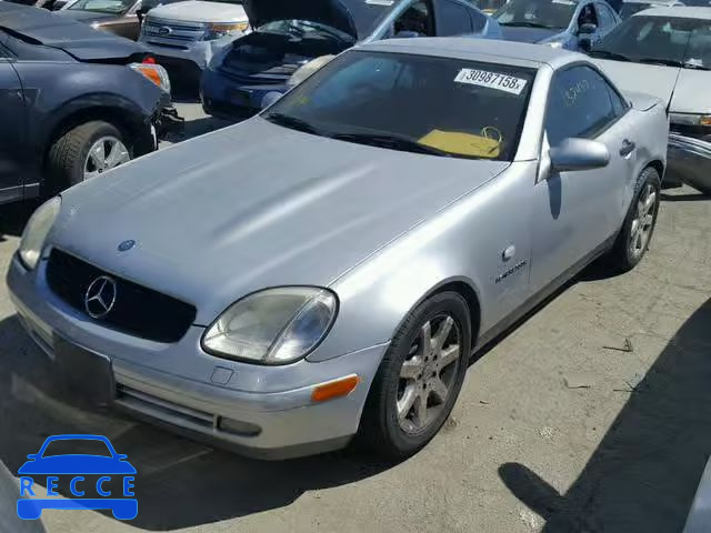 2000 MERCEDES-BENZ SLK 230 KO WDBKK47F5YF162525 Bild 1