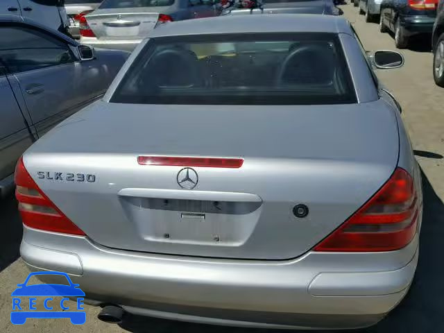 2000 MERCEDES-BENZ SLK 230 KO WDBKK47F5YF162525 image 5