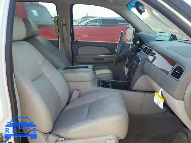 2009 CHEVROLET SUBURBAN C 1GNFC26059R267736 image 4