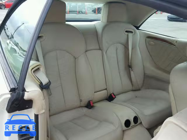 2007 MERCEDES-BENZ CLK 550 WDBTK72G97T077516 image 5