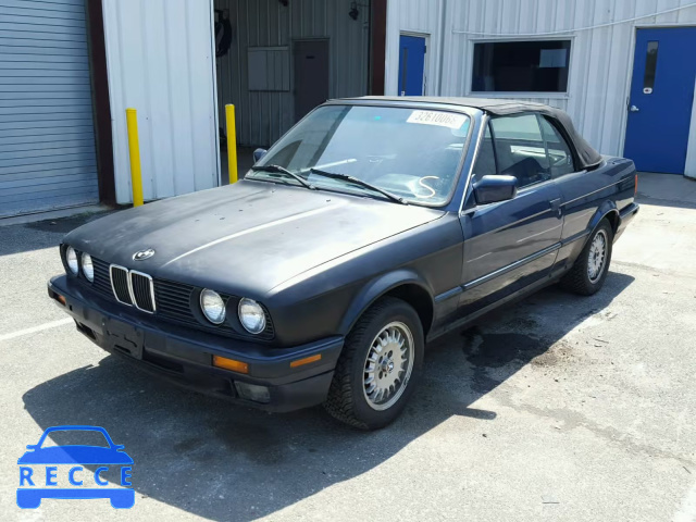 1992 BMW 318 I WBABA7313NEJ12589 Bild 1