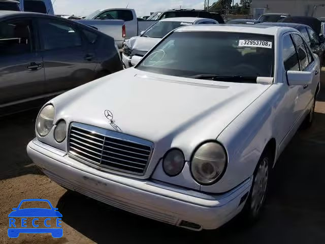 1998 MERCEDES-BENZ E 300TD WDBJF25F9WA612517 Bild 1