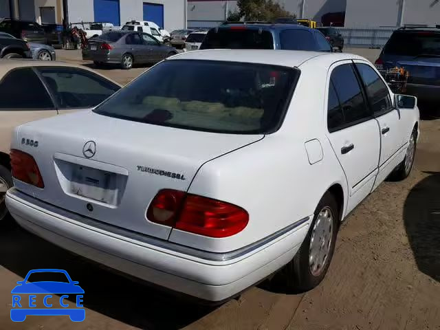 1998 MERCEDES-BENZ E 300TD WDBJF25F9WA612517 image 3