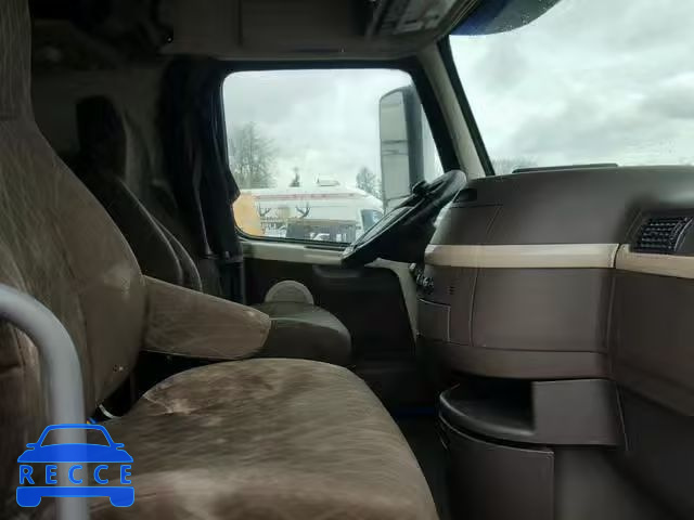 2017 VOLVO VN VNL 4V4NC9EJ9HN970967 Bild 4