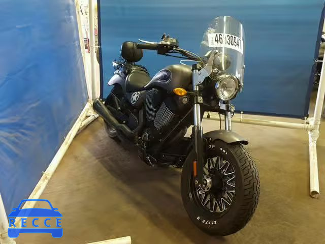 2015 VICTORY MOTORCYCLES GUNNER 5VPLB36N2F3036230 Bild 0