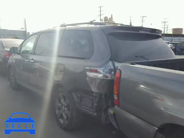 2016 TOYOTA SIENNA SE 5TDXK3DC5GS734705 зображення 2