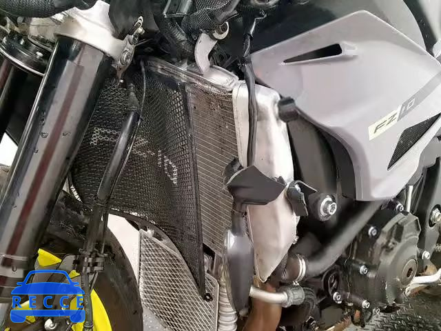 2017 YAMAHA FZ10 C JYARN48Y1HA000147 Bild 10