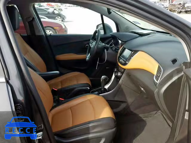 2017 CHEVROLET TRAX PREMI 3GNCJMSB5HL162325 Bild 4