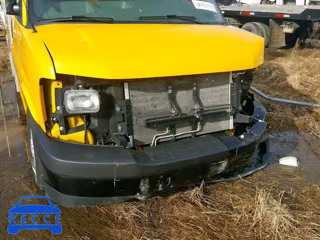2017 GMC SAVANA CUT 1GD07RFF0H1910485 image 8